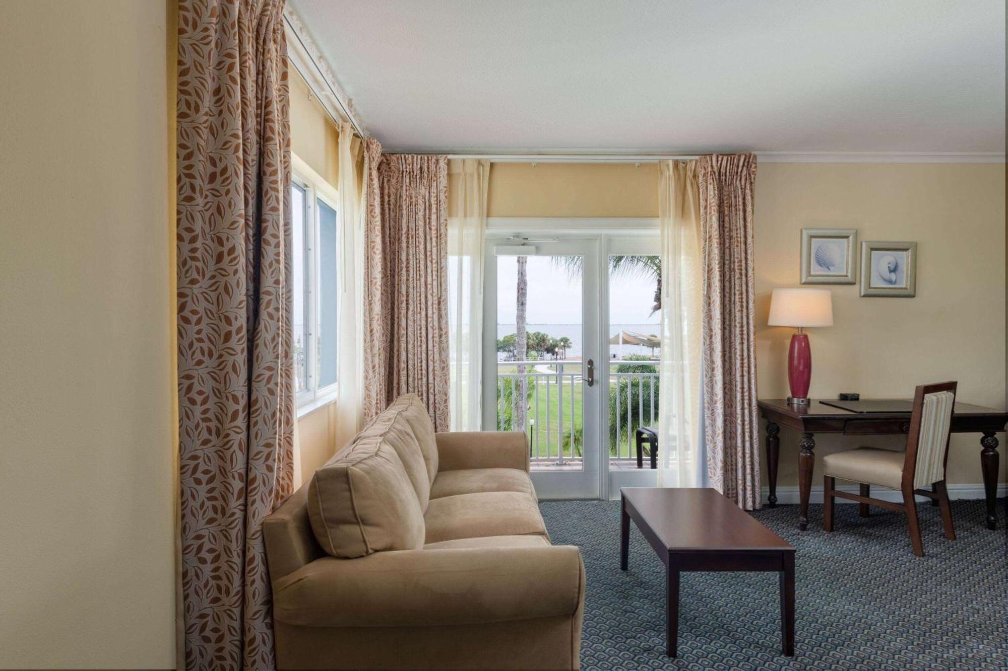 Safety Harbor Resort & Spa Trademark Collection By Wyndham Exterior photo
