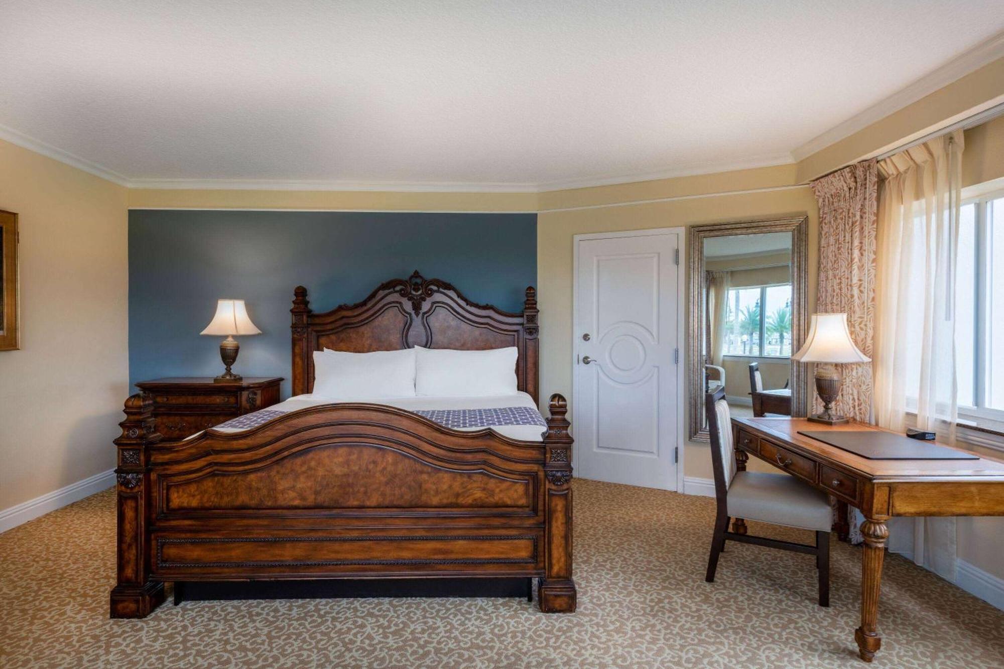 Safety Harbor Resort & Spa Trademark Collection By Wyndham Exterior photo